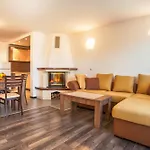 Pamporovo Central Apartments Apartament *
